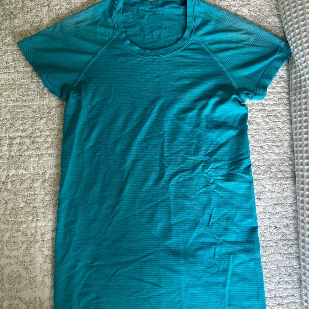 Women's Swiftly Short Sleeve Blue Top
